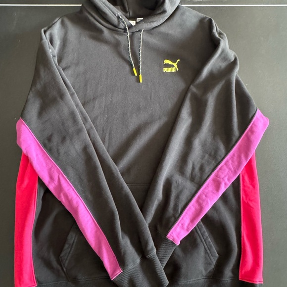 Puma Men's Black and Pink hoodie size large - Picture 1 of 4